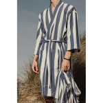 Peignoir en coton recyclé style hammam 200 g/m2, taille S/M couleur bleu vue d'ambiance 2