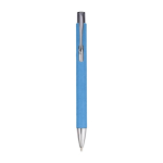 Stylo en carton recyclé avec fintions chromées à encre noire couleur bleu ciel première vue