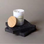 Bougie en cire végétale et paraffine avec parfum English Pear couleur blanc sixième vue