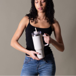 Gourde en inox recyclé avec paille et anse de transport 1,18 L deuxième vue