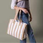 Sac grand format en coton recyclé avec des rayures verticales deuxième vue