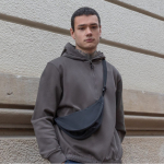 Sac bandoulière en polyester avec anse ajustable pour l'épaule deuxième vue
