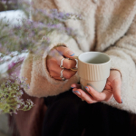 Tasse en porcelaine avec petite anse supérieure 270ml couleur gris clair huitième vue