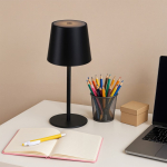 Lampe de table rechargeable en aluminium à hauteur réglable couleur noir
