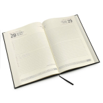 Agenda au format B5 avec couverture en similicuir matelassé couleur noir vue détaillée 1