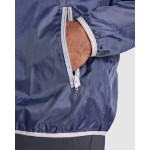 Coupe-vent avec capuche et poche arrière 60 g/m² Roly Direct Angelo couleur bleu roi vue détaillée 2