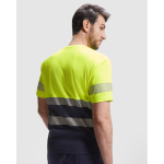 T-shirt de travail en coton et polyester 170 g/m² Roly Tauri couleur bleu marine quatrième vue d'usage