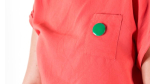 Pin circulaire finition brillante avec attache à épingle couleur vert cinquième vue