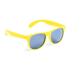 Lunettes de soleil coloris mats avec verres noirs translucides couleur jaune première vue