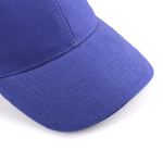 Casquette en coton peigné 6 panneaux avec détail sur la visière couleur bleu première vue