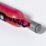 Tire-bouchon magnétique en forme de bouteille de vin avec décapsuleur couleur rose