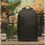 Sac à dos noir pour ordinateur portable en RPET imperméable 16 pouces couleur noir vue d'ambiance
