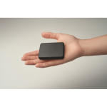 Batterie externe 5000 mAh à charge rapide, compatible avec les PC couleur noir vue thématique photographique
