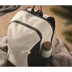 Sac à dos pour ordinateur avec plusieurs poches extérieures 15'' couleur ivoire vue d'ambiance