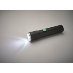 Lampe de poche en aluminium recyclé avec 3 réglages lumière et zoom couleur noir septième vue photographique