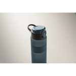 Bouteille RPET avec bouchon rabattable et paille incluse 500ml couleur bleu marine quatrième vue photographique