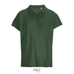 Polo femme 100% coton peigné col côtelé avec 3 boutons couleur vert foncé vue d'ambiance