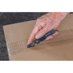 Outil pliable en acier inoxydable 420 avec 11 fonctions GearX couleur noir vue d'ambiance 2