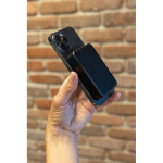 Powerbank de poche en ABS recyclé avec indicateur de charge 10 000 mAh couleur noir vue d'ambiance 2