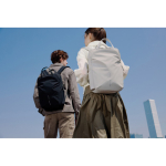 Sac à dos extensible en tissu recyclé avec zip Duo‑Zipper 16” couleur noir vue d'ambiance 2