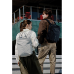 Sac à dos extensible en tissu recyclé avec zip Duo‑Zipper 16” couleur gris vue d'ambiance 2