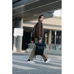 Sac à dos urbain imperméable avec fixation pour vélo et antivol 16” couleur noir