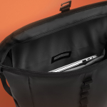 Sac à dos urbain imperméable avec fixation pour vélo et antivol 16” couleur noir