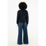 Doudoune femme en polyester recyclé 70 g/m² IQONIQ Maiko couleur noir quatrième vue avec modèle