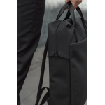 Sac à dos recyclé avec poche frontale et sangle arrière de voyage 16” couleur noir