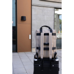 Sac à dos recyclé avec poche frontale et sangle arrière de voyage 16” couleur ivoire