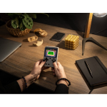 Console portable de jeux vidéo avec 256 classiques vue d'ambiance