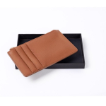 Porte-monnaie et porte-cartes zippés en cuir synthétique couleur marron cinquième vue