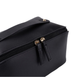 Trousse de voyage en PU avec finition douce 400 g/m2 couleur noir troisième vue
