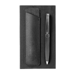 Stylo métallique avec élégant étui en cuir synthétique encre bleue couleur noir vue détail 2