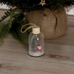 Décoration de Noël suspendue en verre avec base en bois vue d'ambiance