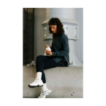 Thermos repas avec couverts et couvercle isolant à valve 400 ml couleur rose clair  image nature morte