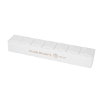 Pilulier multivitaminé avec sept compartiments étiquetés couleur blanc vue avec impression sérigraphique