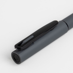 Roller recyclé corps gomme écriture douce encre noire