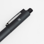 Stylo en aluminium rétractable avec détails argentés encre bleue Vue 1