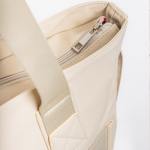 Sac en cuir synthétique avec poches cachées et sangle trolley 15,6’’ vue 3