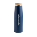 Gourde thermos en inox avec couvercle en bambou naturel 550ml vue du logo imprimé