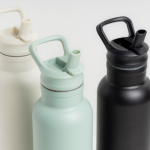 Bouteille thermos en inox avec anse fixe et paille pliable 500ml Vue 1