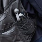 Gourde en plastique monochrome avec bouchon rond à anse 600 ml couleur noir sixième vue