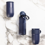 Gourde en plastique monochrome avec bouchon rond à anse 600 ml couleur bleu marine sixième vue