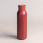 Bouteille isotherme en acier recyclé avec bouchon à pression 500ml couleur rouge foncé deuxième vue