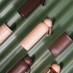 Gourde isotherme en acier monochrome avec bouchon rond à anse 500 ml couleur rose pastel deuxième vue