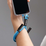 Bracelet pour téléphone impression intégrale avec chargeur Type C couleur cyan cinquième vue