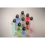 Bouteille translucide en RPET avec bouchon et mousqueton 500 ml couleur bleu clair transparent cinquième vue photographique