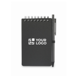 Carnet hydrofuge avec couverture en plastique et stylo couleur noir vue avec zone d'impression