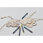 Set de peinture pour enfants avec suspensions en bois et crayons couleur blanc troisième vue photographique